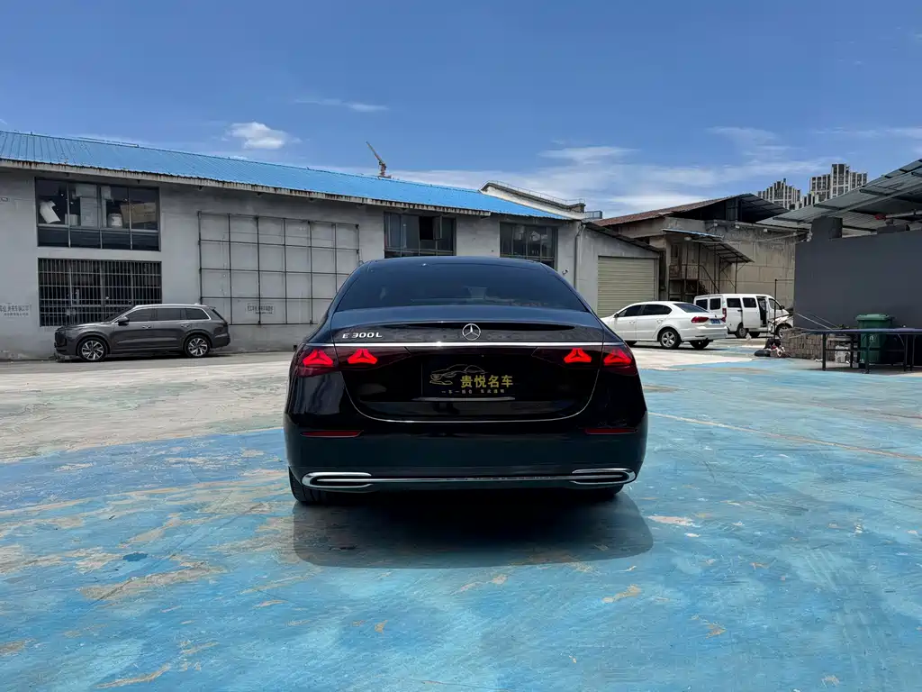Mercedes-Benz E-Class E 2024 E 300 L Luxury