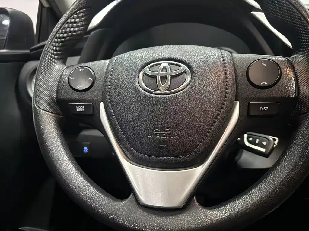 Toyota Corolla — миниатюра 9