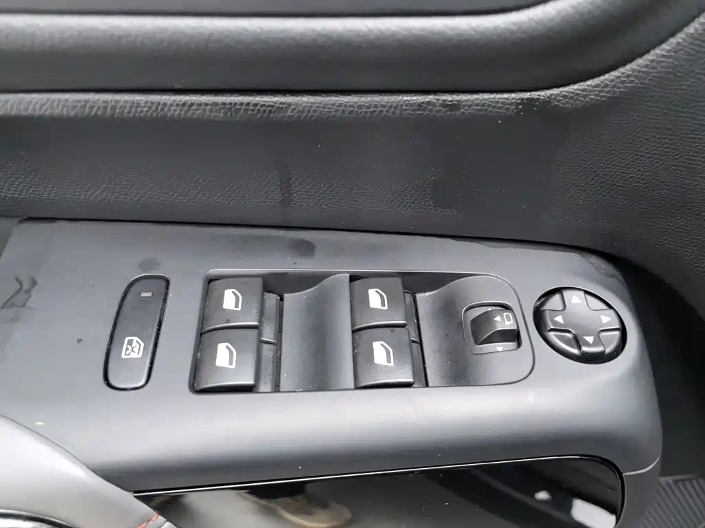 Citroen C5 AIRCROSS — миниатюра 9