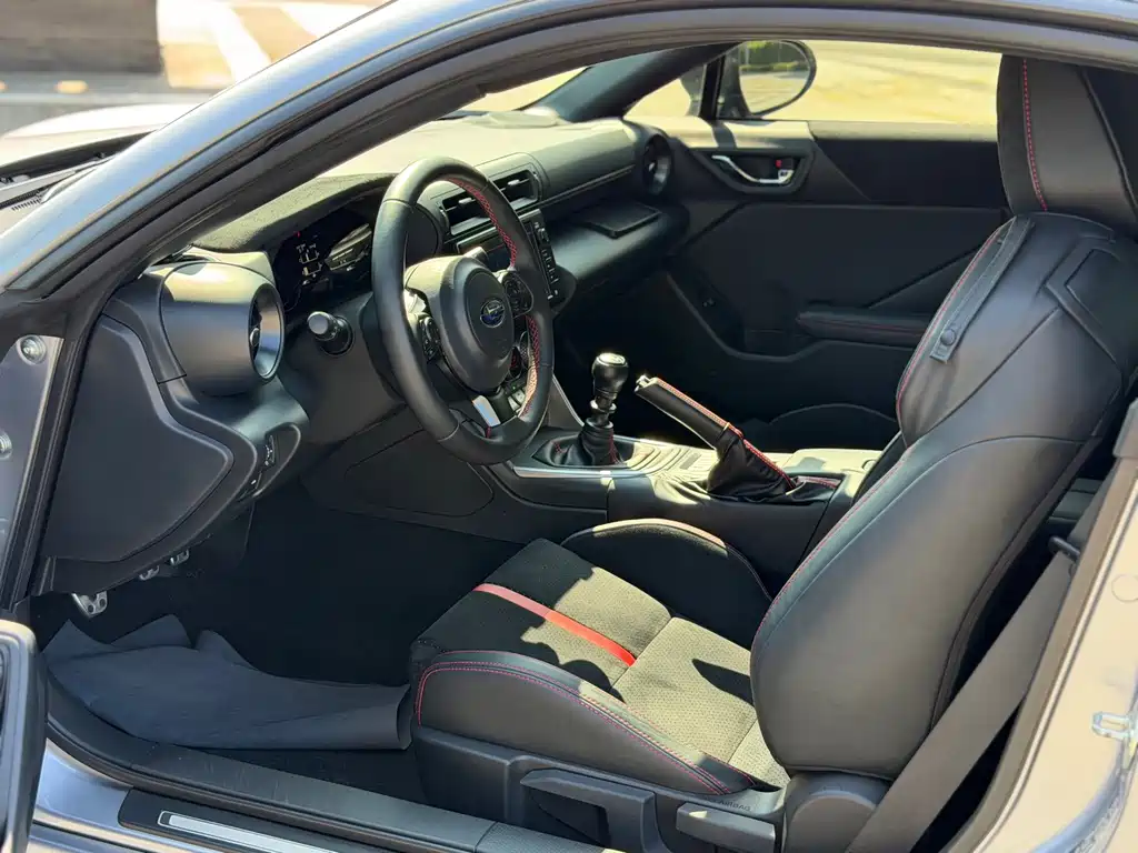 Subaru BRZ — миниатюра 16