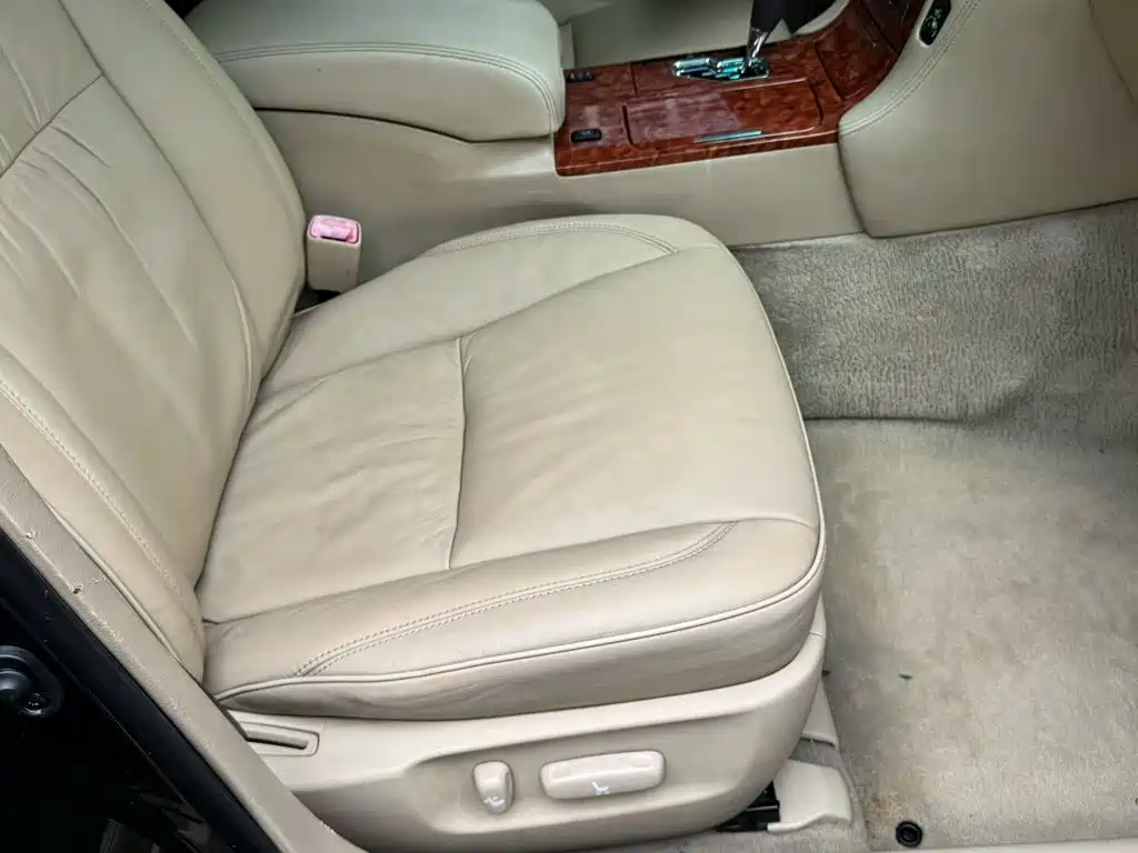 Toyota Crown — миниатюра 6