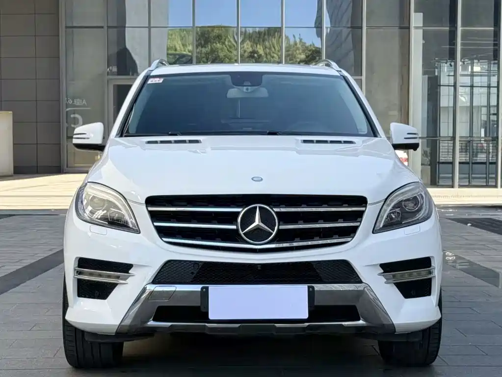 Mercedes-Benz M-Class — миниатюра 2