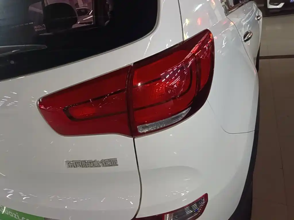 Kia Sportage — миниатюра 8