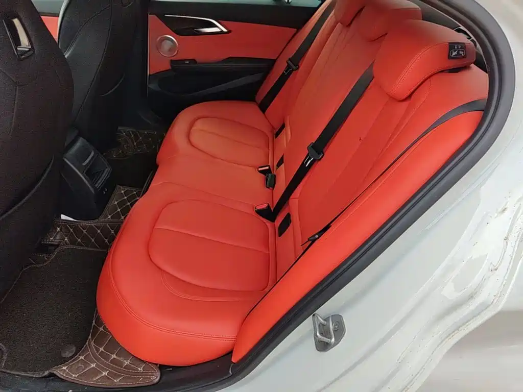 BMW 1 Series — миниатюра 17