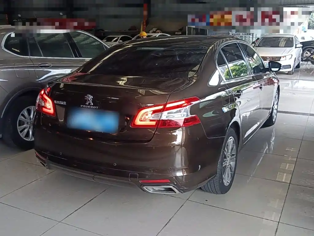 Peugeot 408 — миниатюра 6
