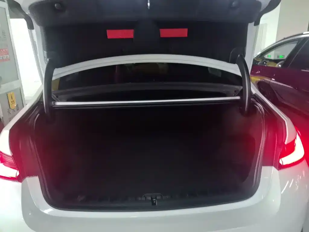 BMW i3 — миниатюра 19
