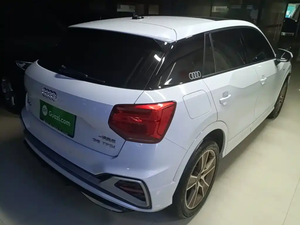 Audi Q2L — миниатюра 7