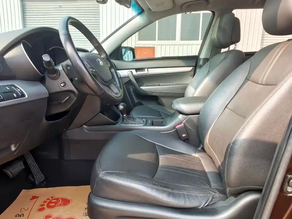Kia Sorento — миниатюра 7
