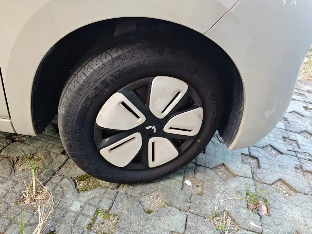 Wuling MINIEV — миниатюра 25