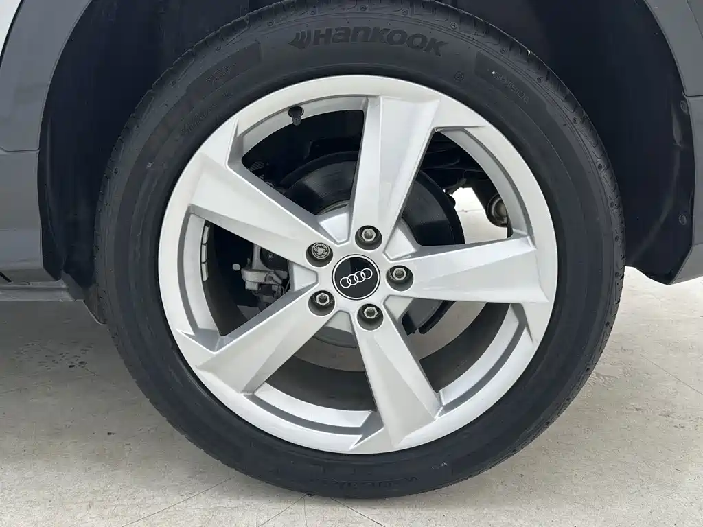 Audi Q2L — миниатюра 16