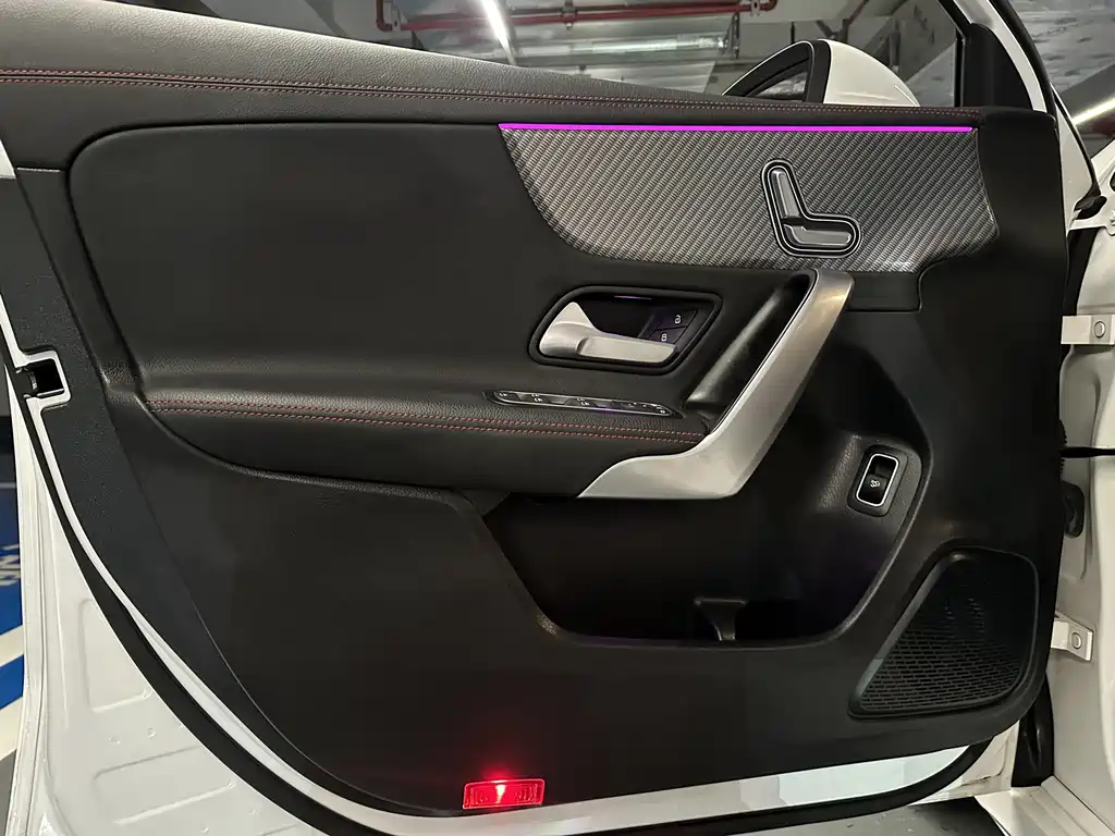 Mercedes-Benz A-Class — миниатюра 15