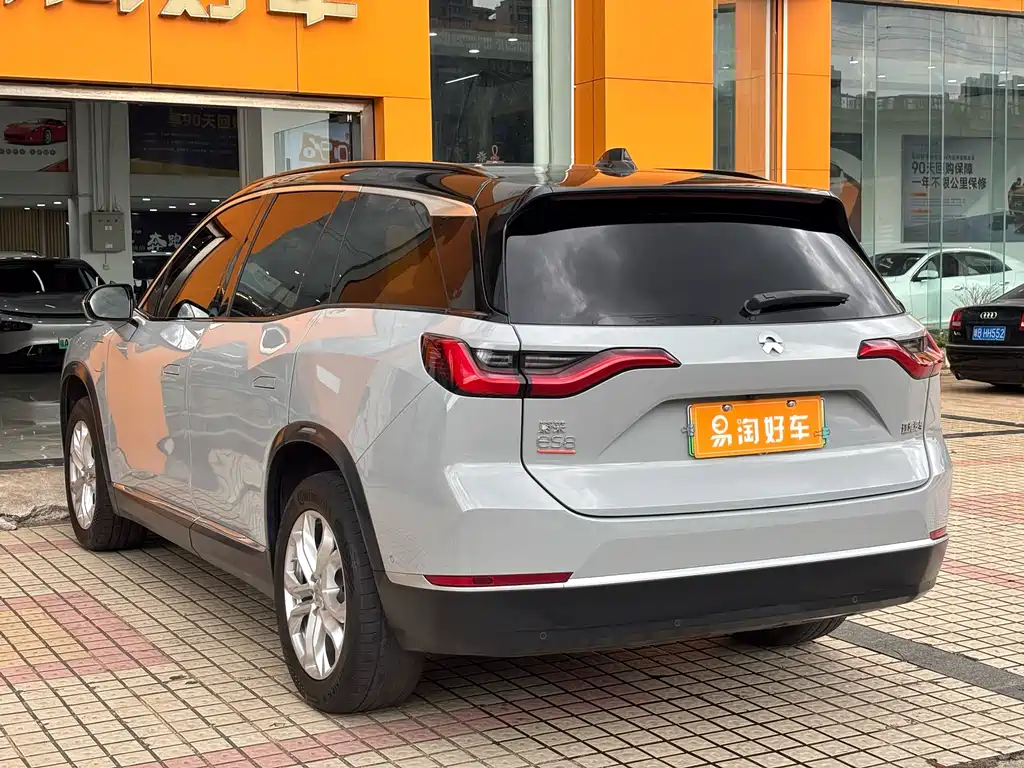 NIO NIO ES8