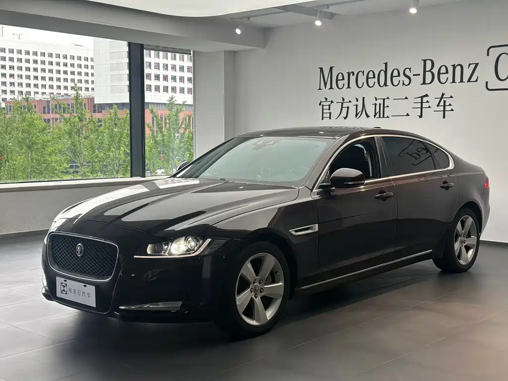 Купить Jaguar XFL