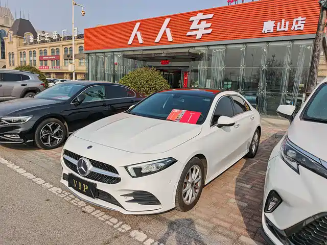 MERCEDES-BENZ A CLASS