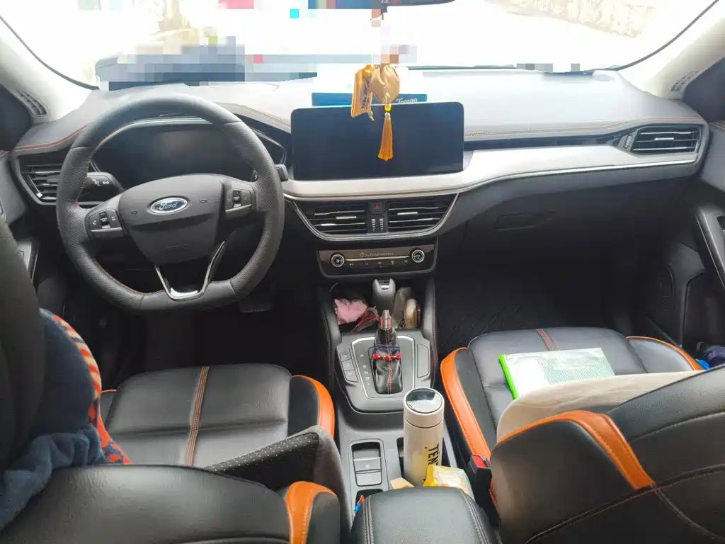 Ford Focus — миниатюра 5