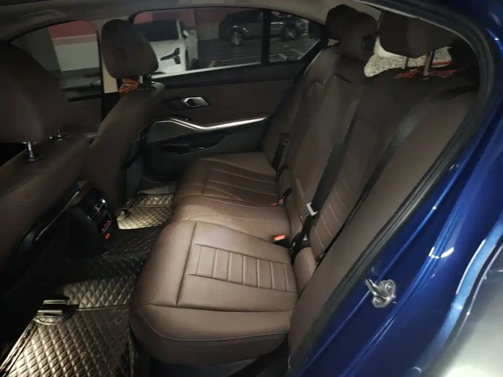 BMW 3 Series — миниатюра 13