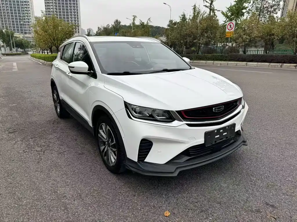 Geely Binyue — миниатюра 3