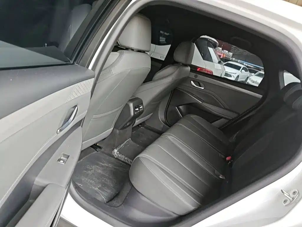 BYD Qin PLUS — миниатюра 17