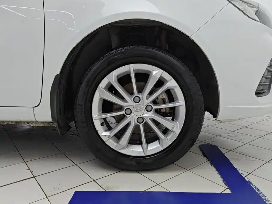 Geely Vision — миниатюра 6