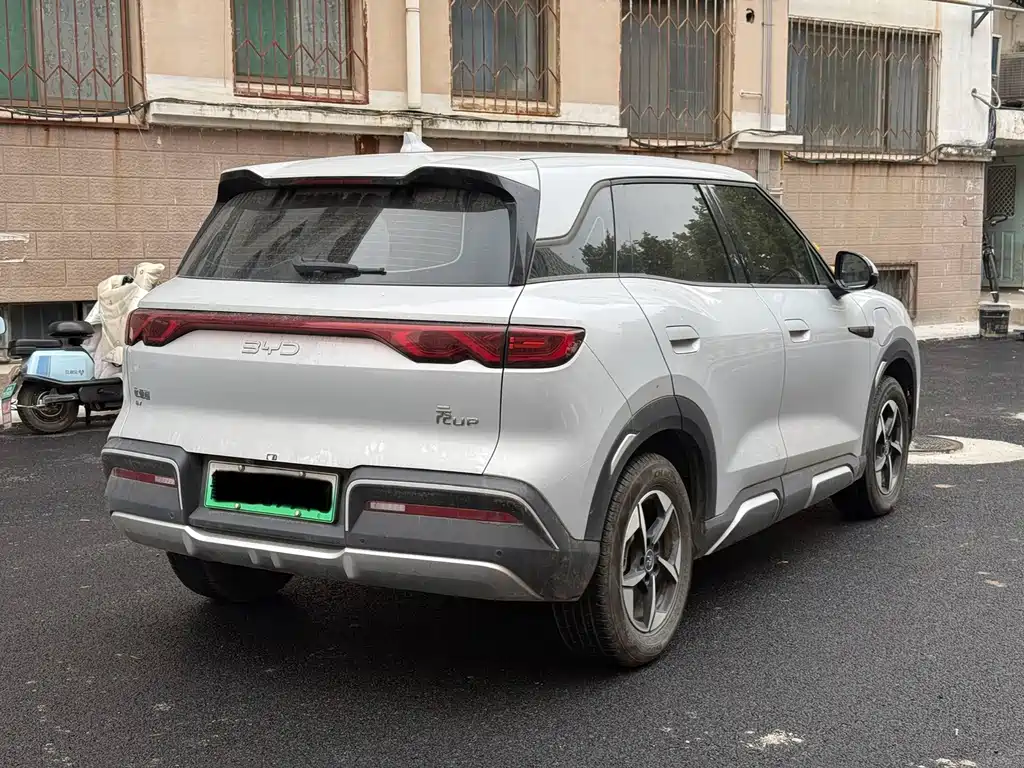 BYD Yuan UP — миниатюра 3