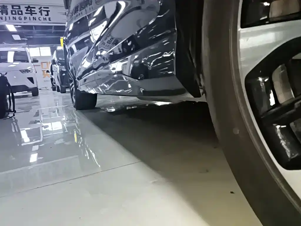 Wuling Victory — миниатюра 22