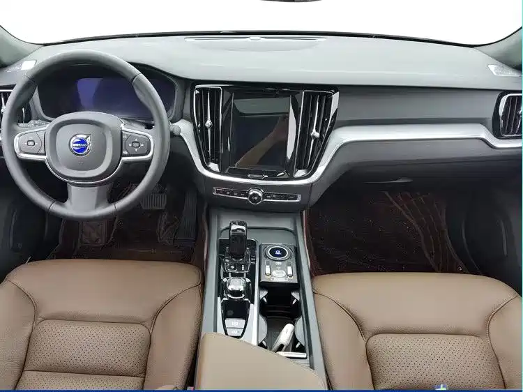 Volvo S60 — миниатюра 6