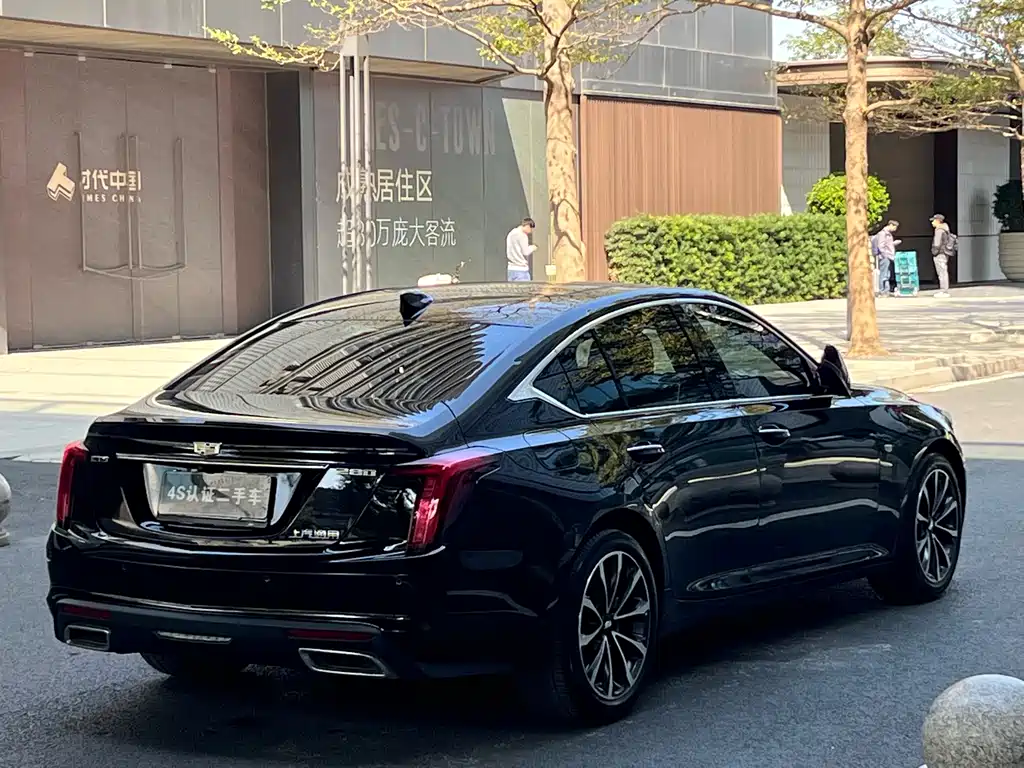 CADILLAC CT5