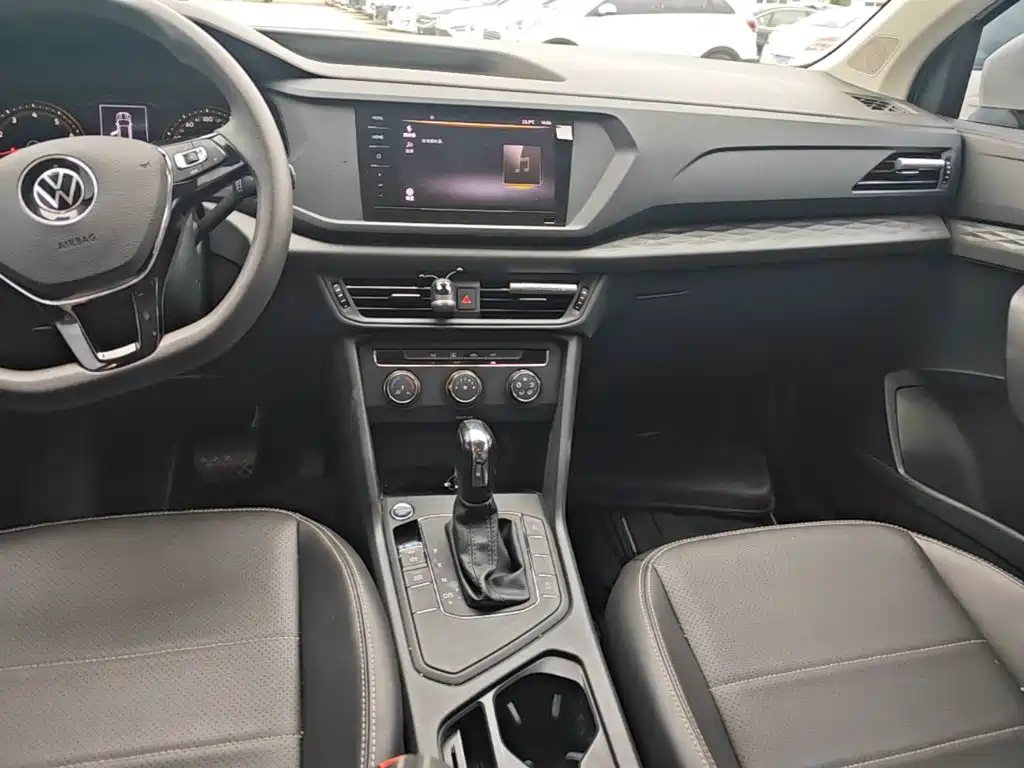 Volkswagen Tharu — миниатюра 13