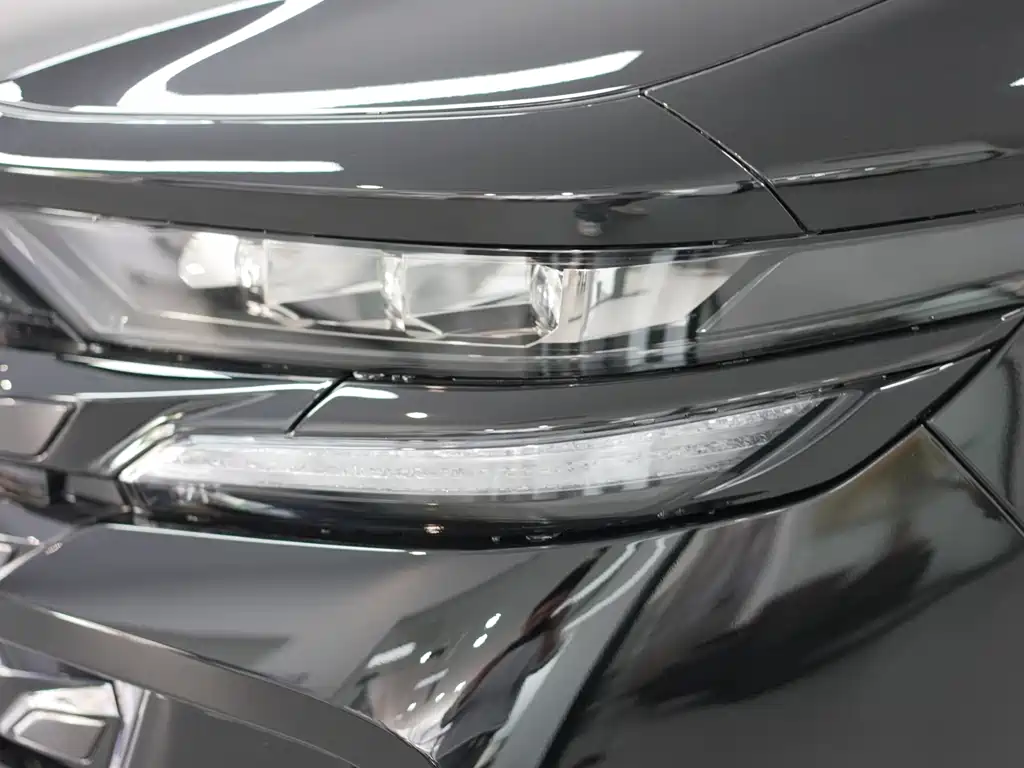 Toyota Vellfire 2025 2.5L Executive