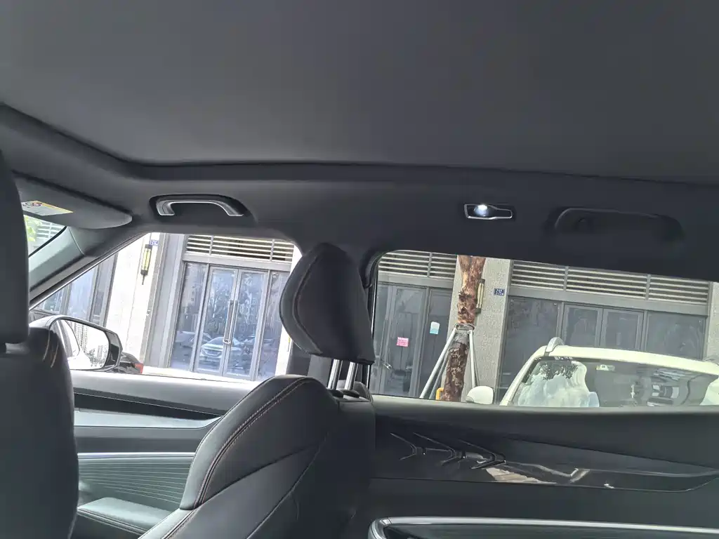 GEELY AUTOMOBILE BOYUE