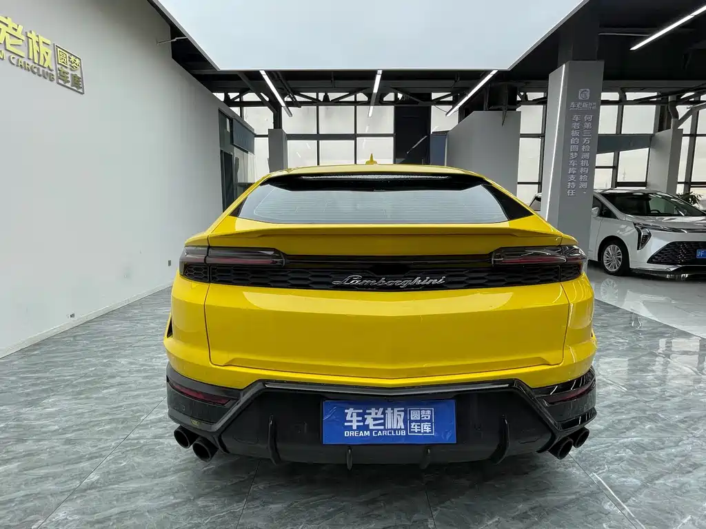 Lamborghini Urus SE — миниатюра 5