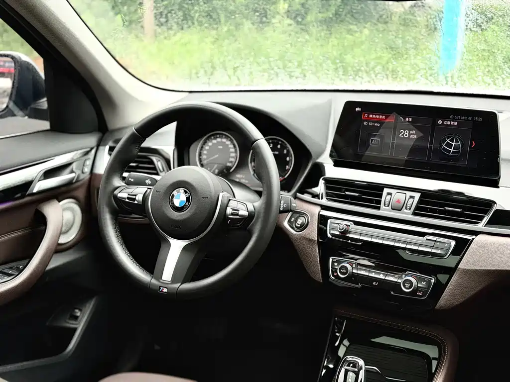BMW X1 — миниатюра 8