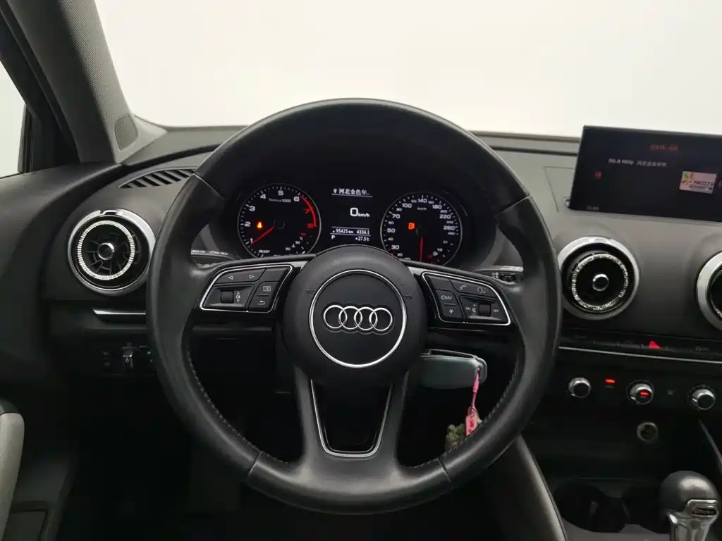 Audi A3 — миниатюра 11
