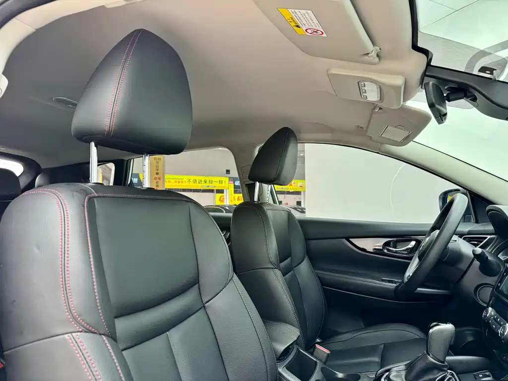 Nissan Qashqai — миниатюра 14