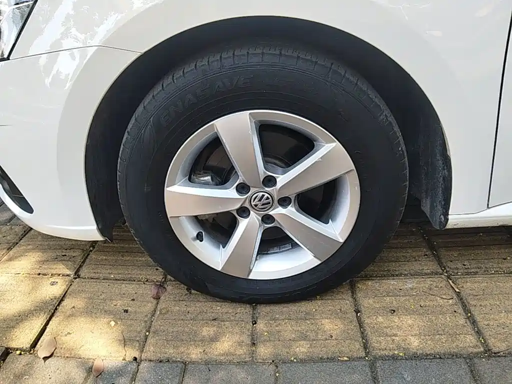 Volkswagen Lavida — миниатюра 23
