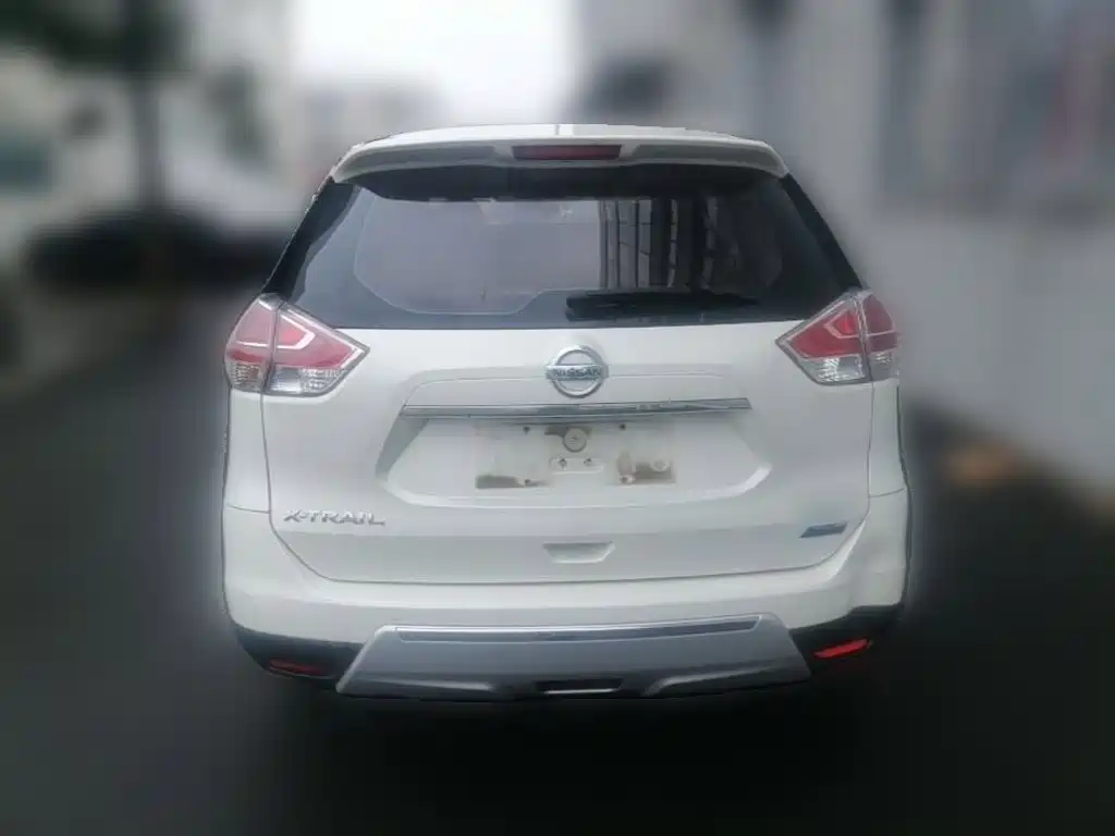 Nissan X-Trail — миниатюра 8
