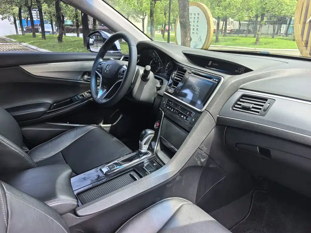 Honda Spirior — миниатюра 10
