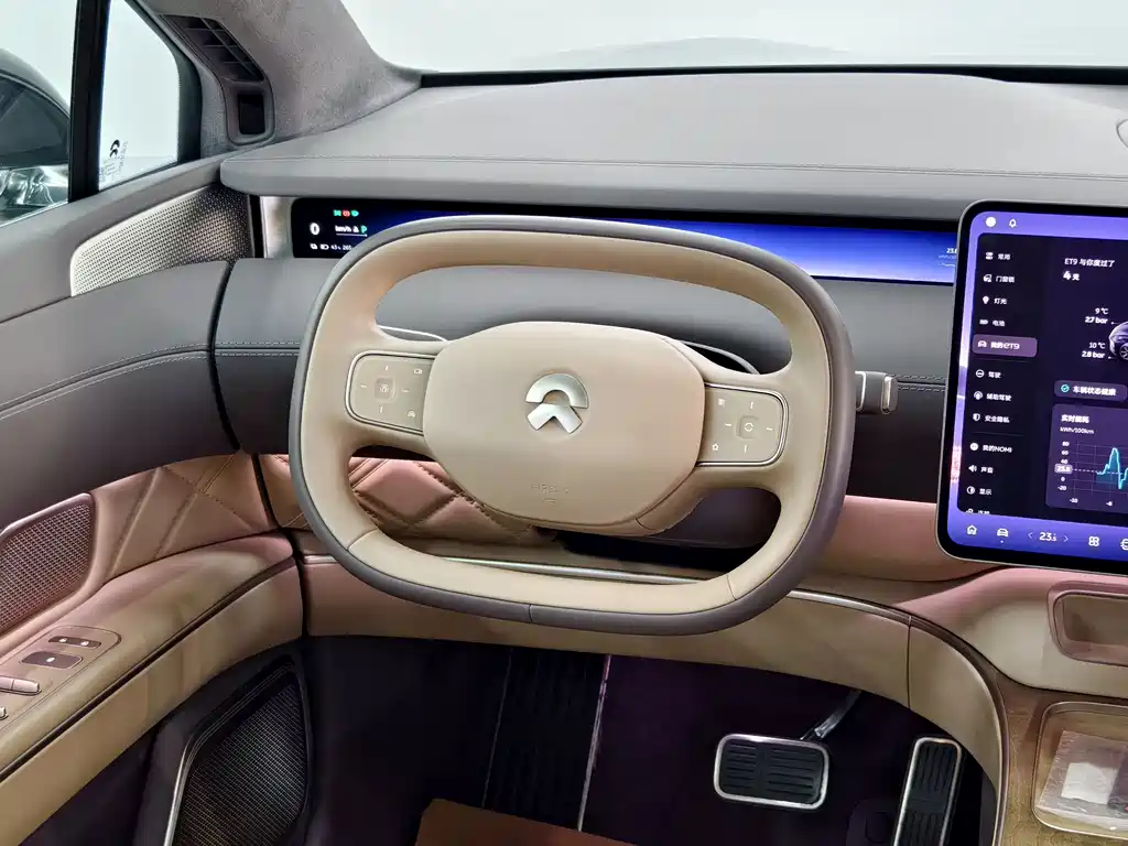 NIO NIO ET9