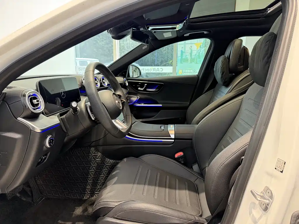 Mercedes-Benz C-Class — миниатюра 15