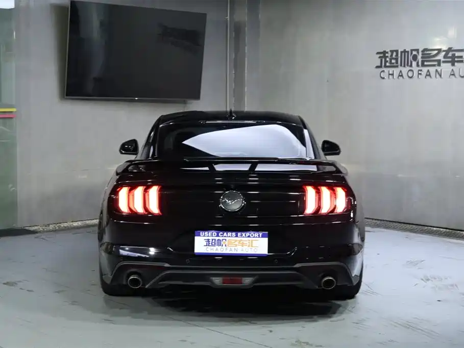 Ford Mustang 2020 2.3L EcoBoost