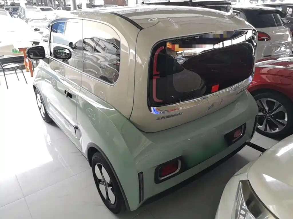Baojun KiWi EV — миниатюра 5