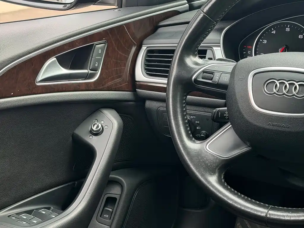 Audi A6L — миниатюра 15