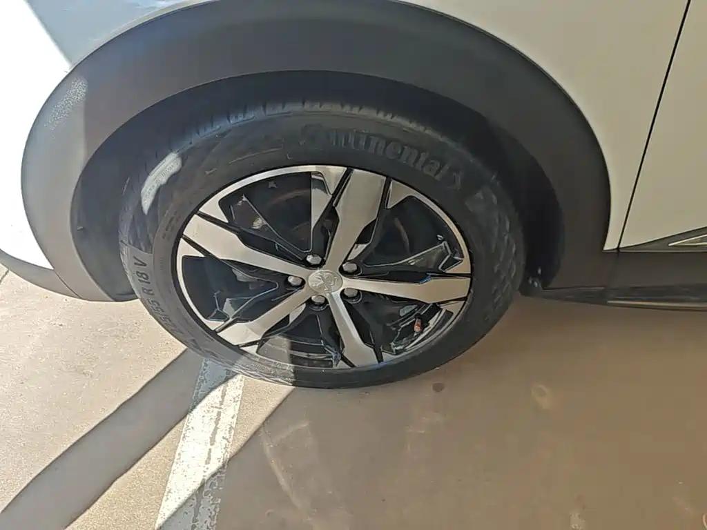Peugeot 4008 — миниатюра 23
