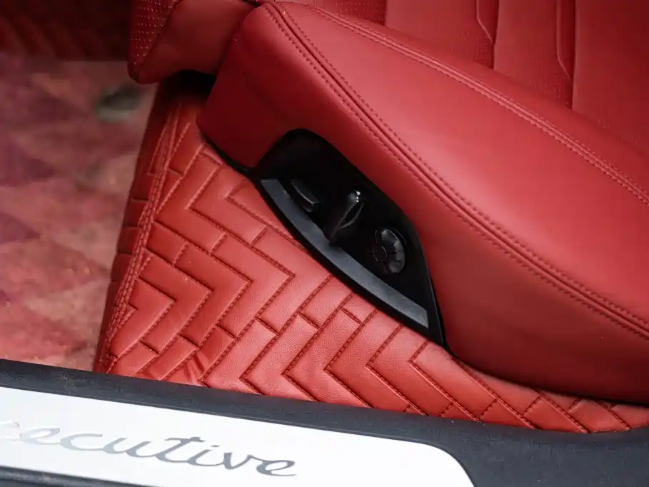 Porsche Panamera — миниатюра 11