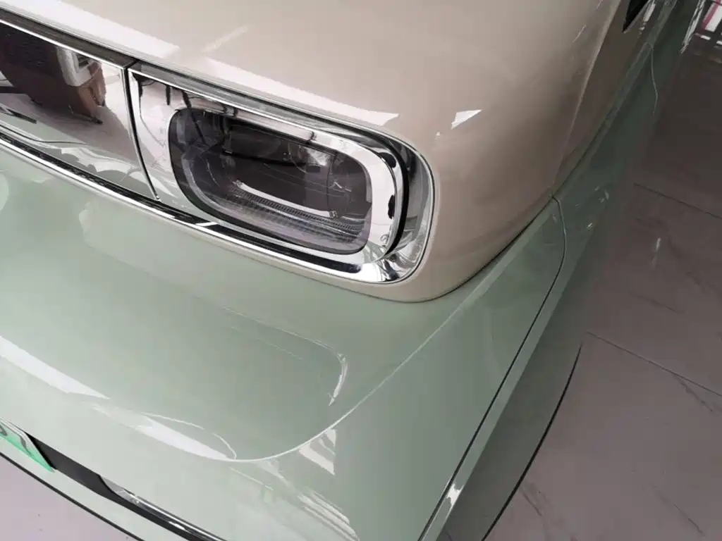 Baojun KiWi EV — миниатюра 24