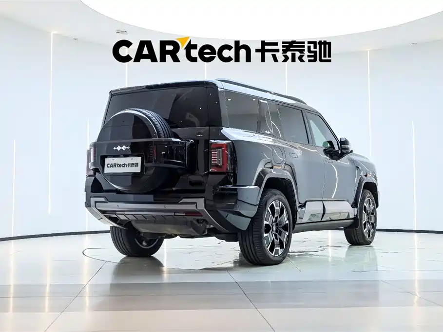 Fangchengbao Leopard 8 8 2025 Flagship 6 мест