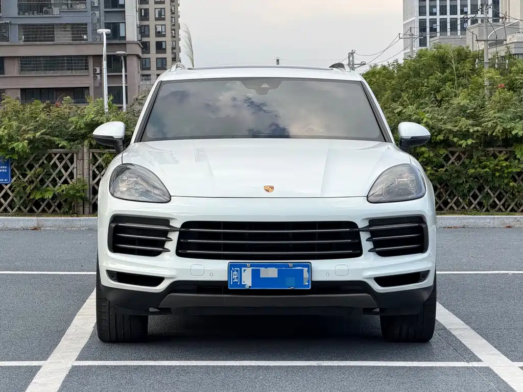 Porsche Cayenne — миниатюра 2
