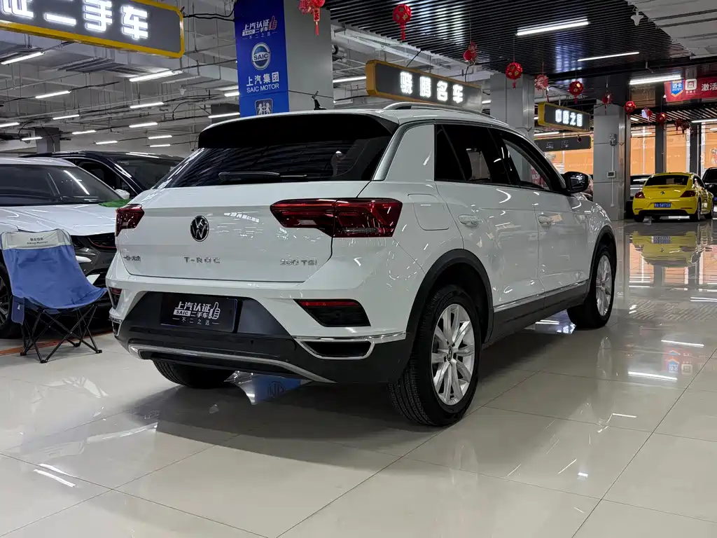 VOLKSWAGEN T ROC EXPLORING SONGS