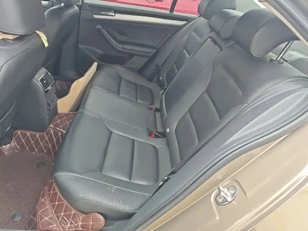 Volkswagen Sagitar — миниатюра 17