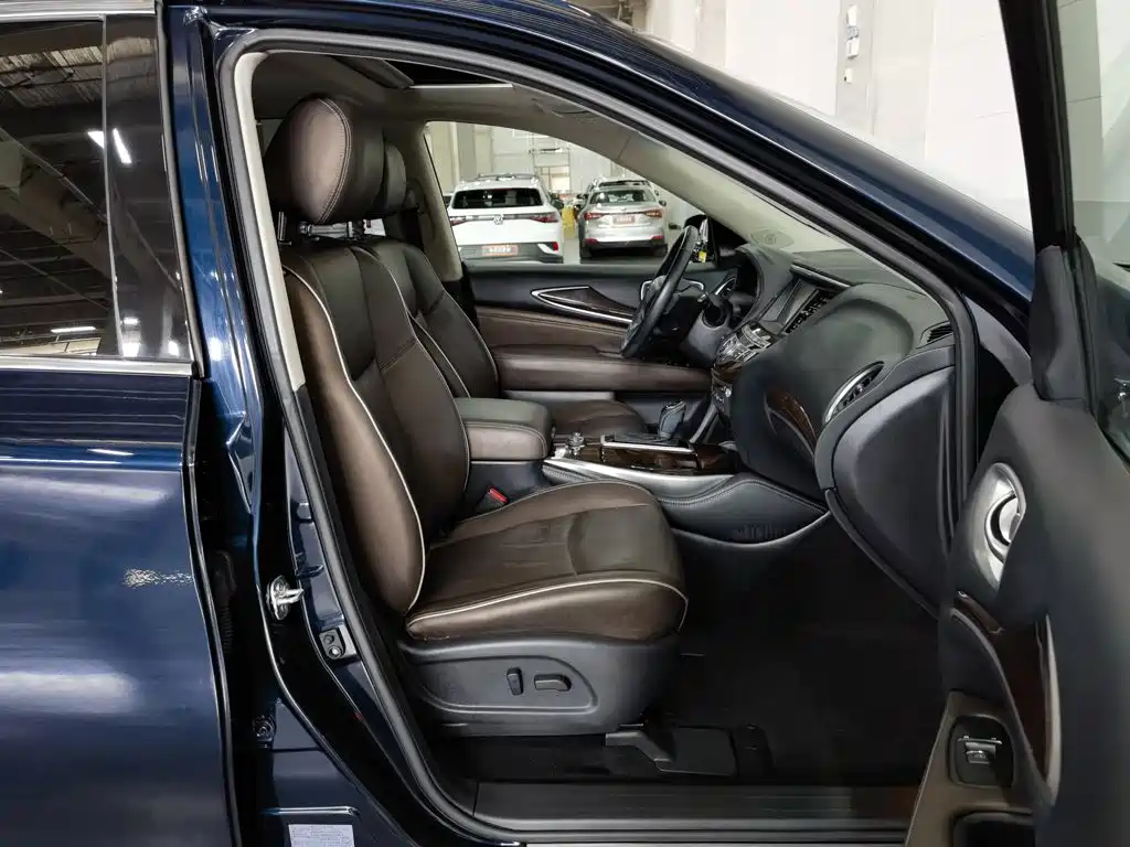 Infiniti QX60 (Import) — миниатюра 23